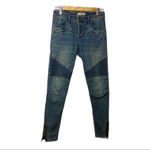 Free people reagan button front jean sz 27W